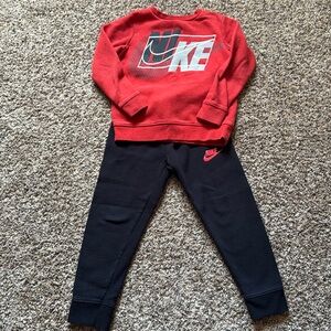 Boys Nike Sweat outfit